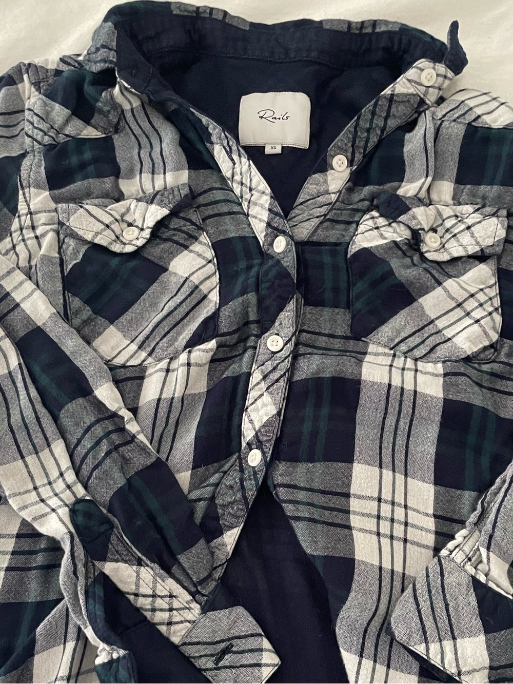 Rails button down - Picture 2 of 6